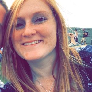 Meet your Posher, Abigail